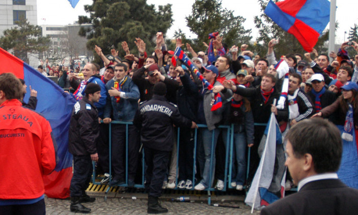 scandal fani steaua aeroport