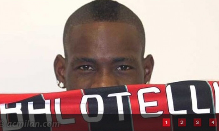 balotelli oficial