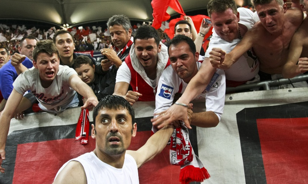suporteri dinamo derby