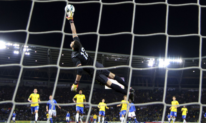 gol balotelli italia brazilia