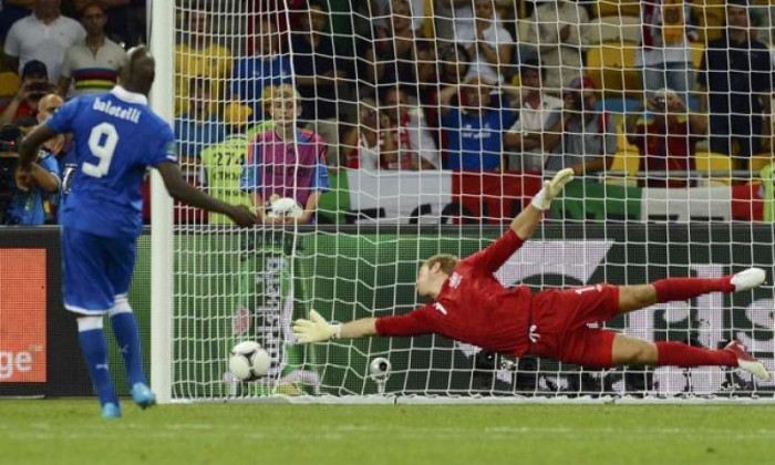 balotelli penalty