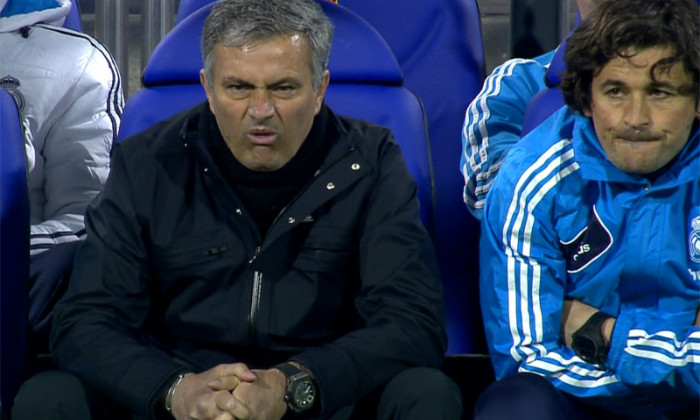 mourinho incruntat