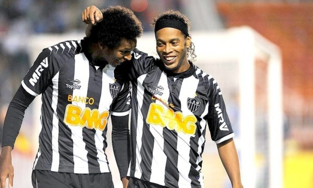 ronaldinho si jo atletico mineiro