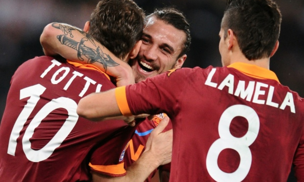 osvaldo lamela totti as roma