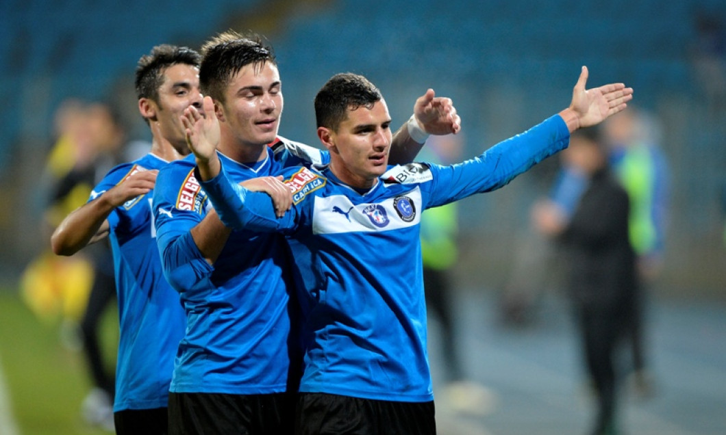 romario benzar-1