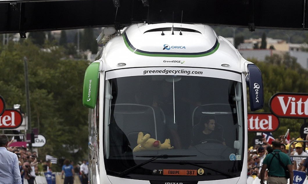 orica autobuz