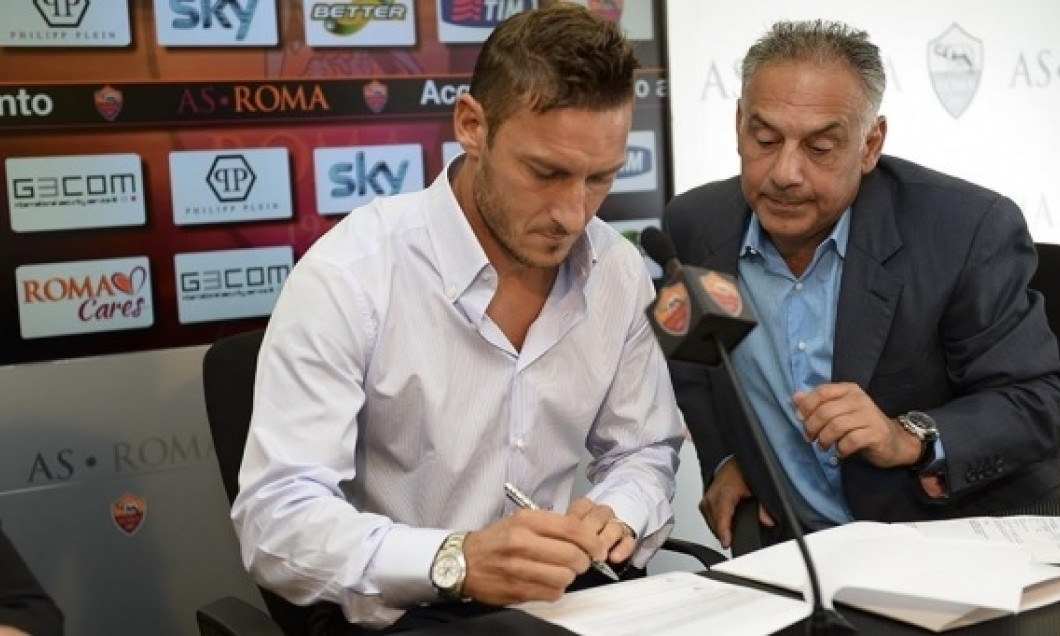 Totti contract