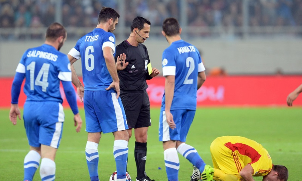 grecii acuza arbitrul