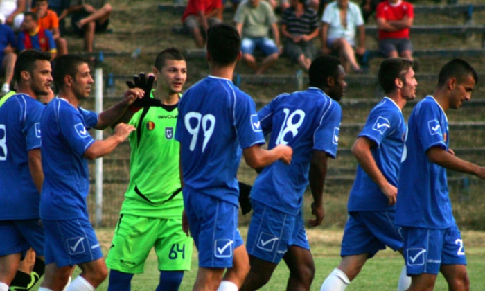 fc universitatea craiova-1