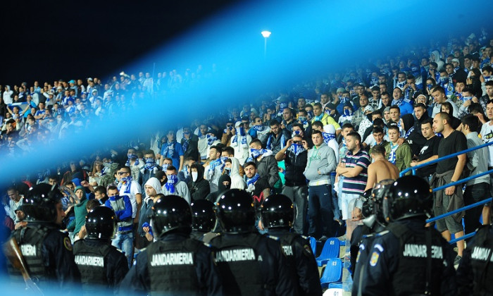 suporteri craiova FC-CS