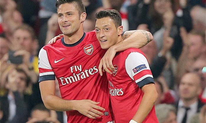 mesut ozil olivier giroud