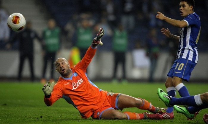 pepe reina parada porto - napoli