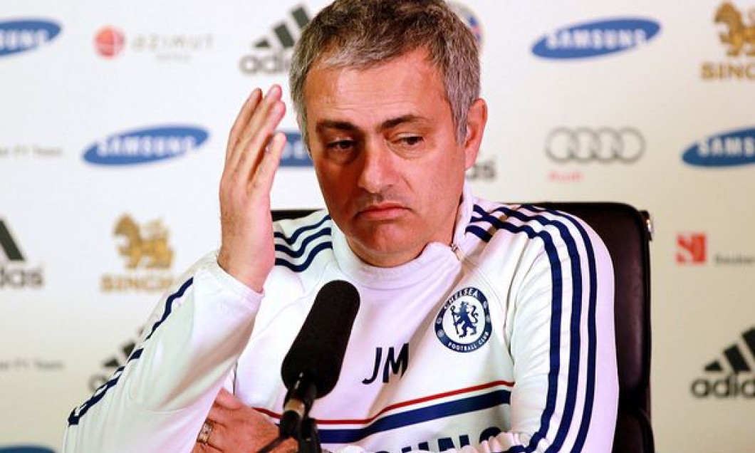 jose mourinho chelsea trist