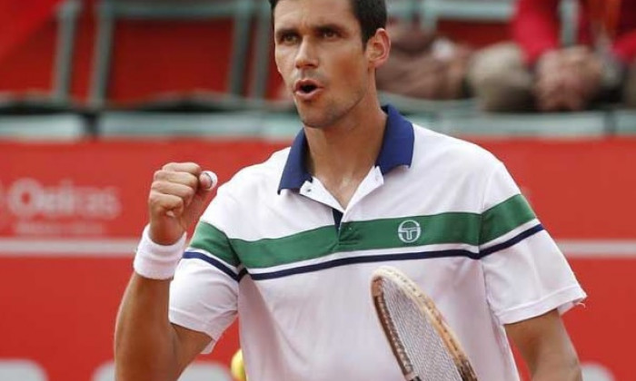 victor hanescu