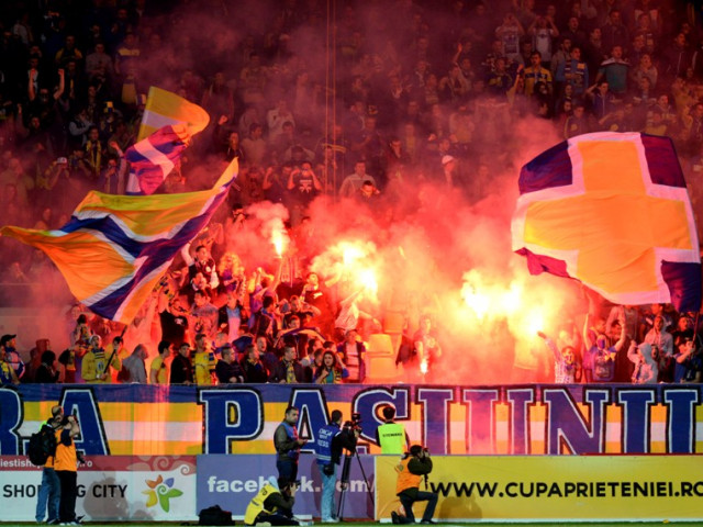 Petrolul A Epuizat Biletele Pentru Derby-ul Cu Steaua Cu 10 Zile ...