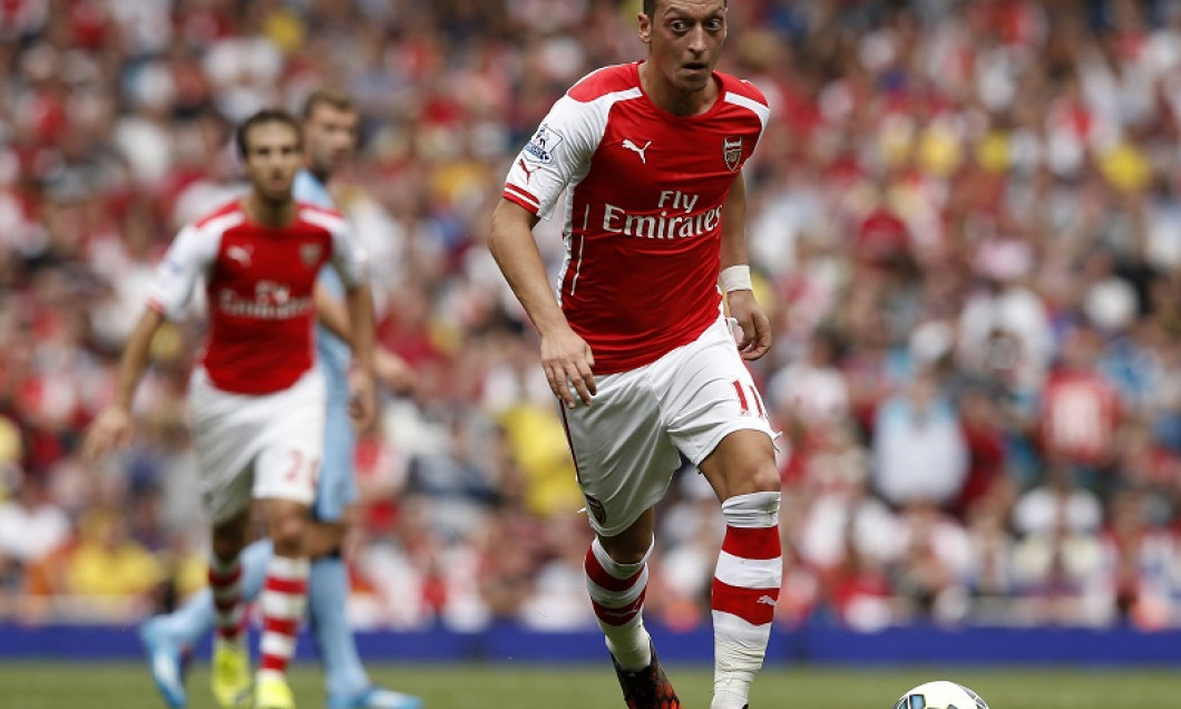 mesut.ozil