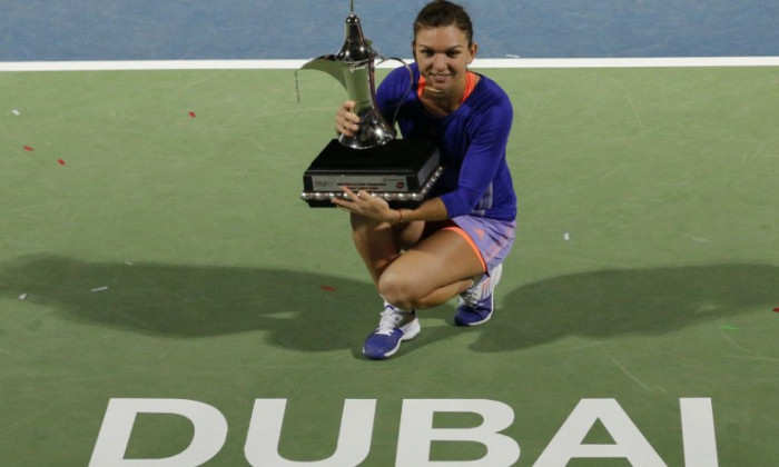 simona dubai-1