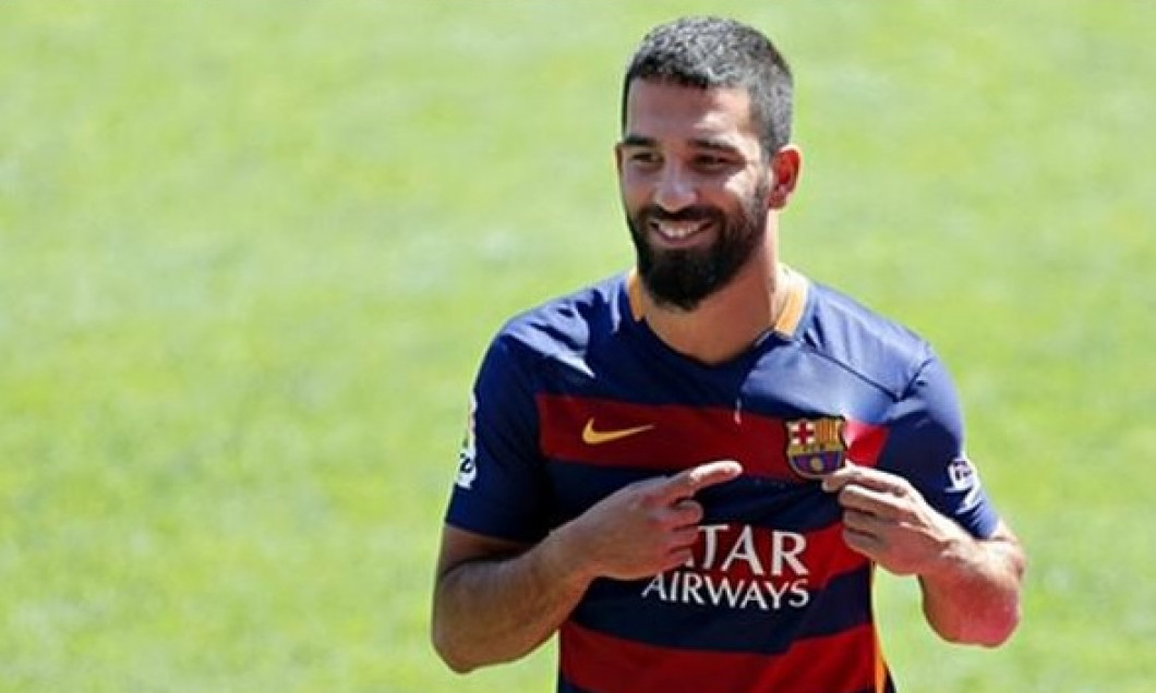 arda turan tricouri