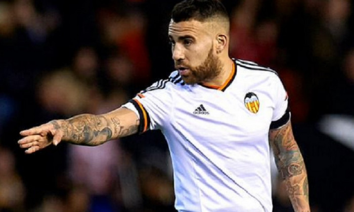 nicolas otamendi