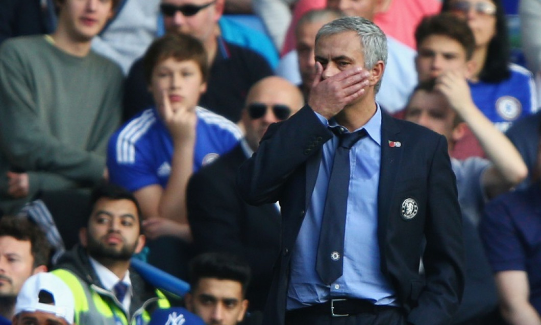 mourinho suspendare