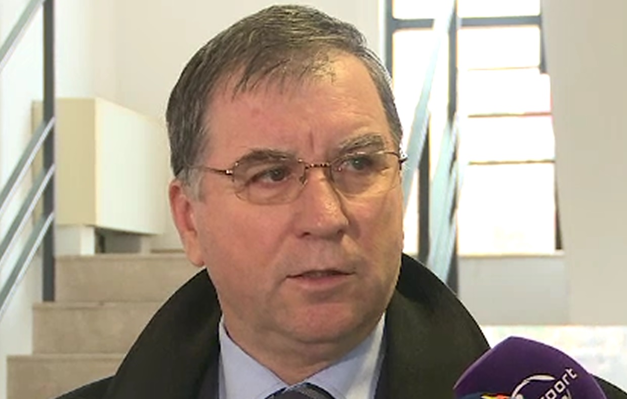 Valeriu Argăseală, atacat de un fan al Stelei!