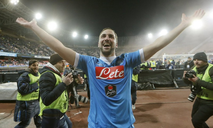 higuain r