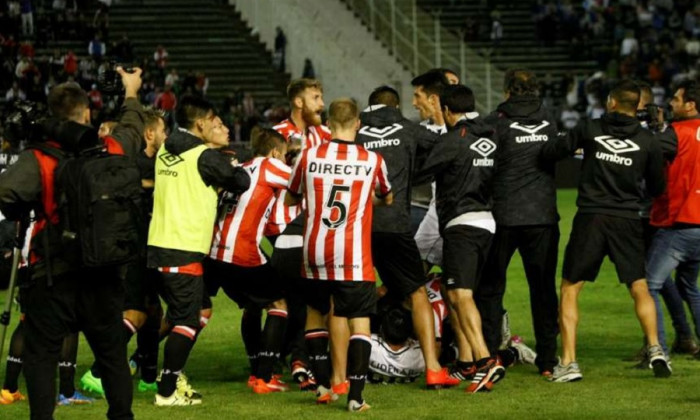 bataie derby la plata