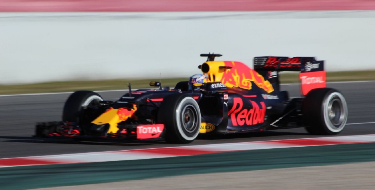 Bornă istorică atinsă de Red Bull după victoria lui Max Verstappen în MP din Arabia Saudită