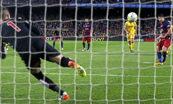 BARCELONA PENALTY