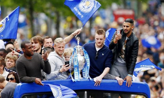 mahrez schmeichel