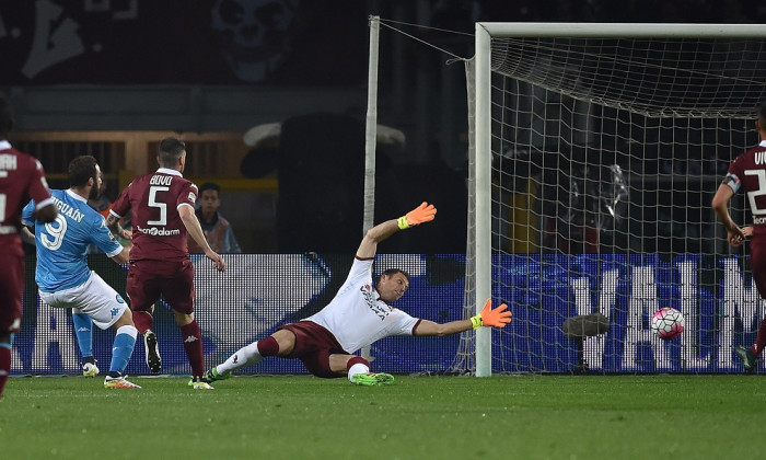 torino napoli higuain