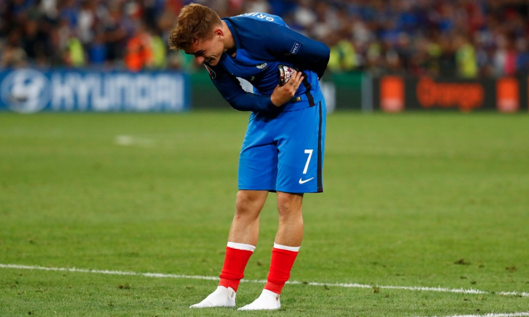 griezmann se inchina