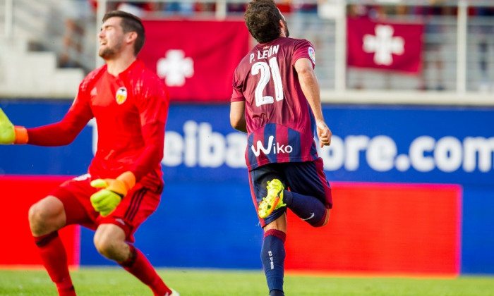 valencia eibar