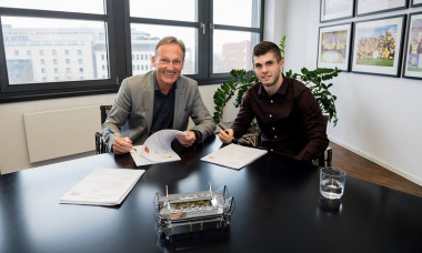 Pulisic contract