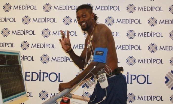 adebayor-1