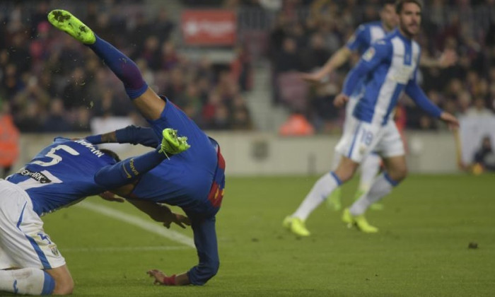 mantovani neymar penalty