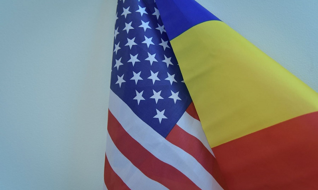 Romania-U.S.-flags