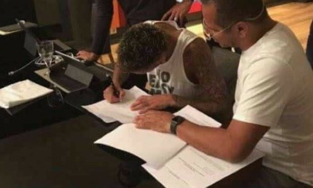 neymar contract