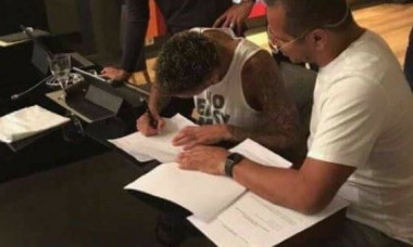 neymar contract