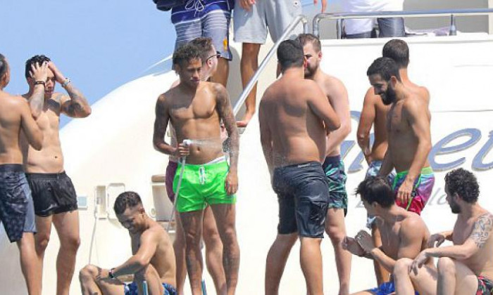 neymar st tropez