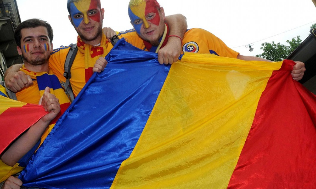Romania fani steag