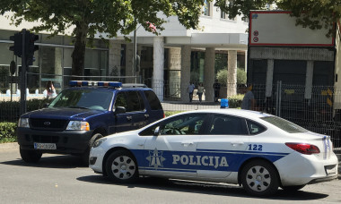 policija