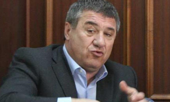 victor becali