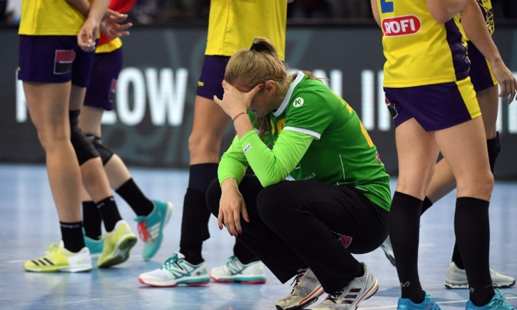 romance suparate handbal