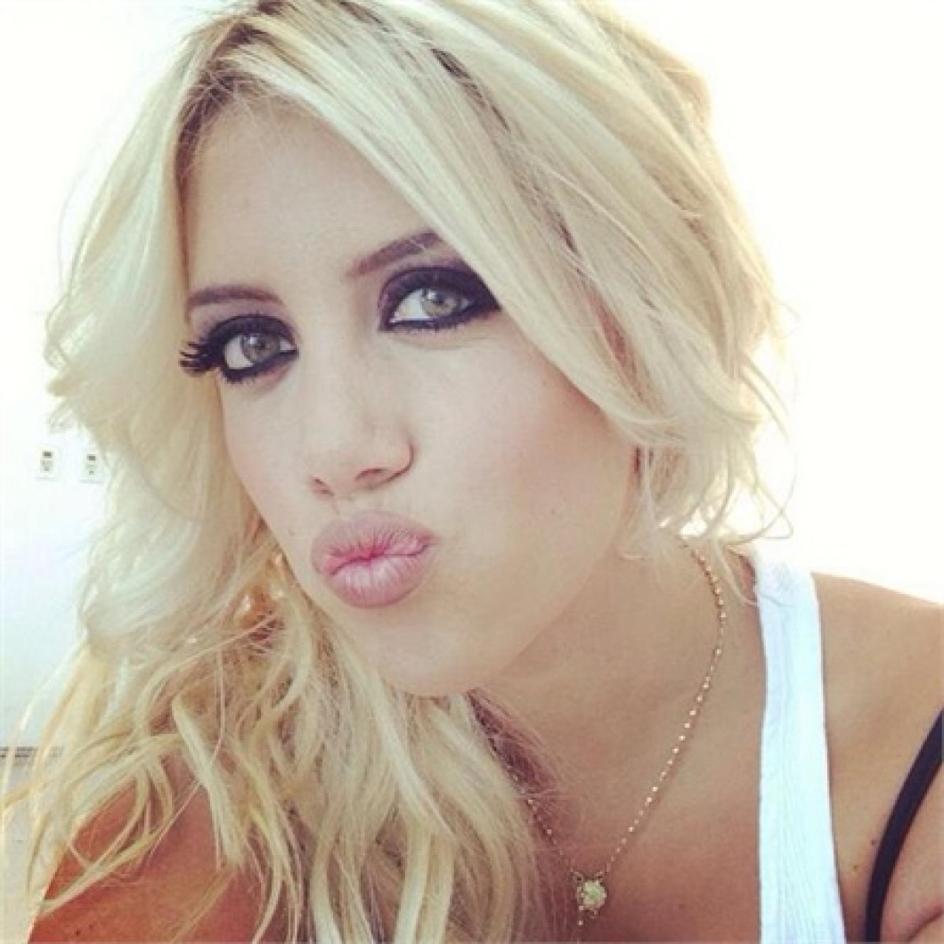 wanda nara 17