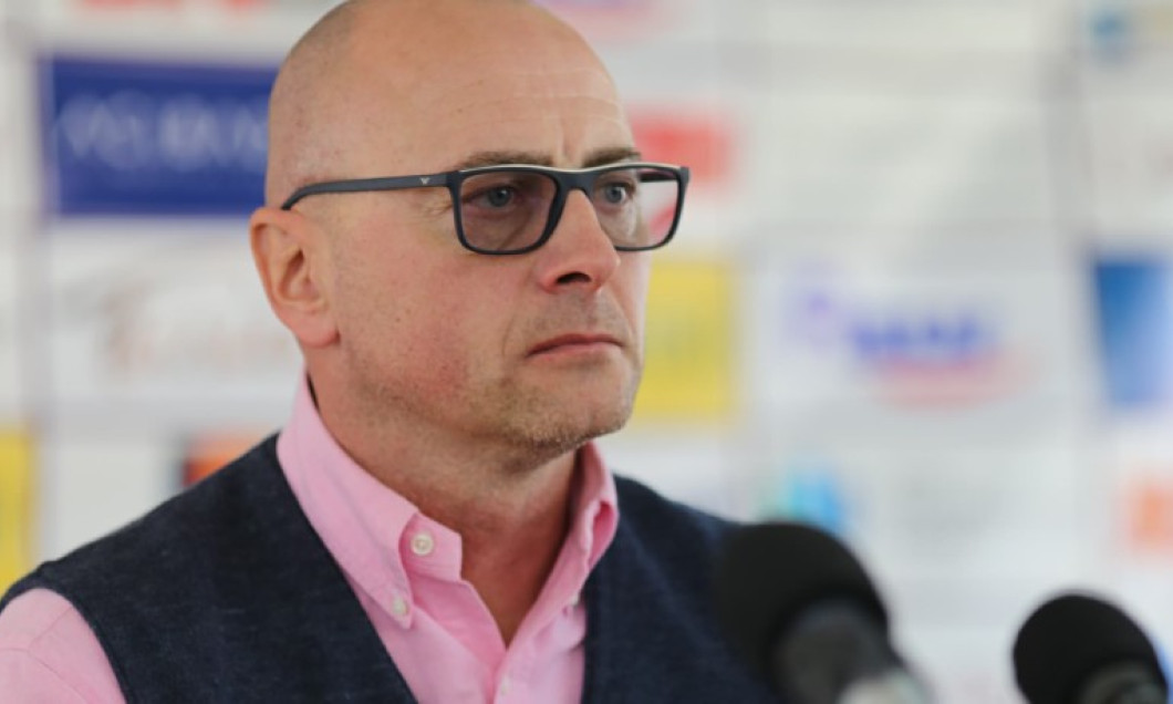 leo grozavu