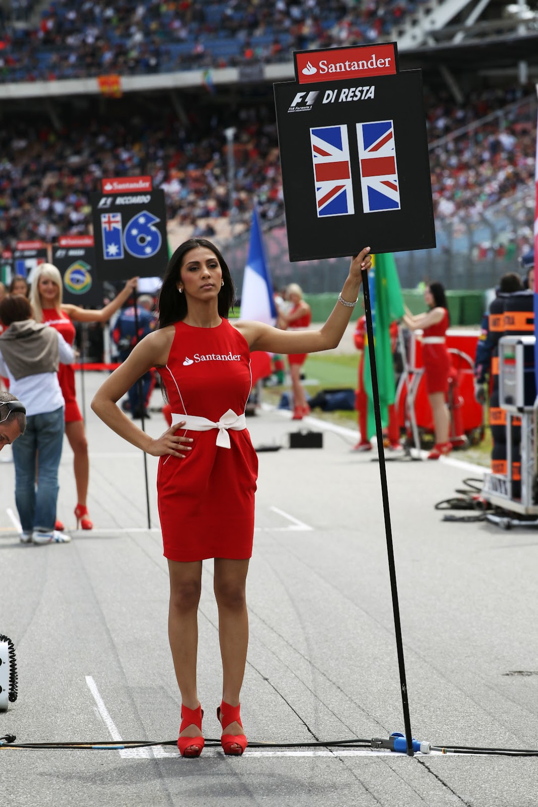 ”Marele Circ” nu va mai fi la fel Formula 1 va renunţa la animatoare (38)