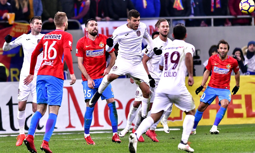 FCSB luptă cu CFR Cluj pentru titlu în Liga 1