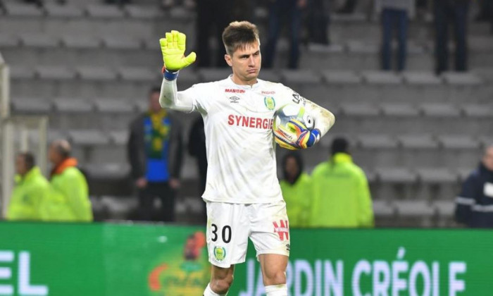 tatarusanu transfer nantes