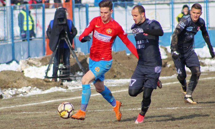 FOTBAL:FC HERMANNSTADT-FCSB, CUPA ROMANIEI, SFERTURI (1.03.2018)